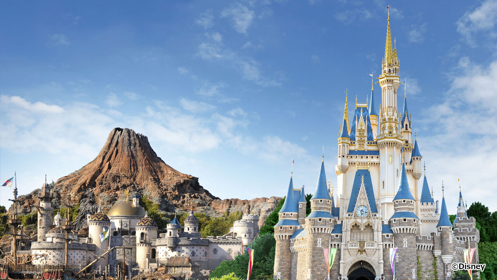 Tokyo Disneyland y skyline de Tokio